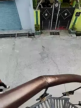 Snapshot of shale26 chatting on 12, 3, 2025 shale26 online show from 12, 3, 2025