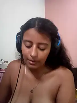 Snapshot of Babydol18_ chatting on 28, 1, 2025 Babydol18 online show from 28, 1, 2025