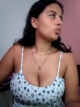 Snapshot of Babydol18_ chatting on 2, 2, 2025 Babydol18 online show from 2, 2, 2025