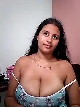 Snapshot of Babydol18_ chatting on 3, 2, 2025 Babydol18 online show from 3, 2, 2025