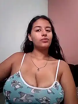 Snapshot of Babydol18_ chatting on 4, 2, 2025 Babydol18 online show from 4, 2, 2025