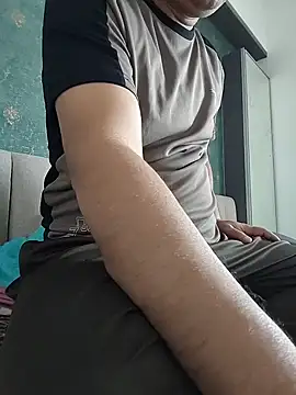 samee00721 online show from 19, 2, 2026