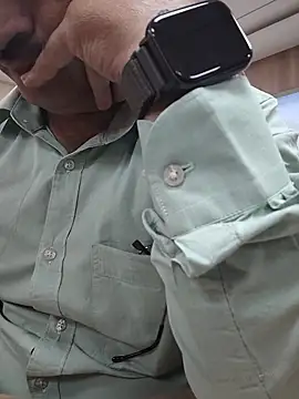 samee00721 online show from 10, 4, 2026