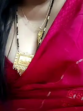 Snapshot of Mayuri77 chatting on 8, 2, 2025 Mayuri77 online show from 8, 2, 2025