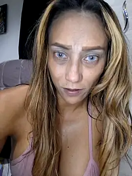 Snapshot of salome_drasin chatting on 8, 5, 2026 salome drasin online show from 8, 5, 2026
