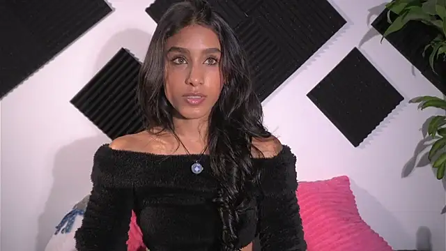 Ambeer Rousess online show from 3, 11, 2025