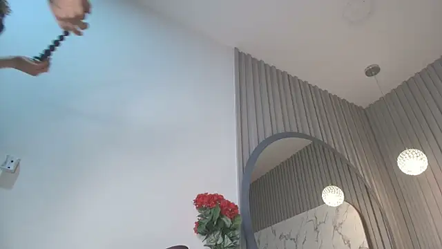 Franchesca De Luca online show from 3, 10, 2025