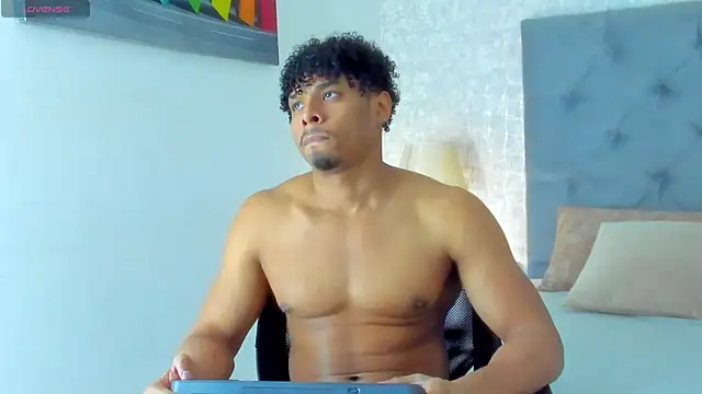 Jacub Micke1 online show from 8, 3, 2025