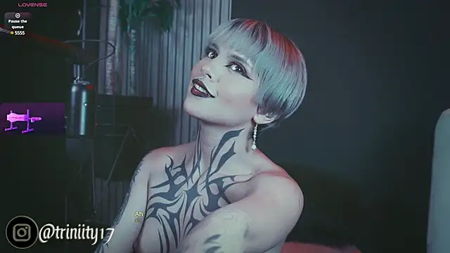 Snapshot of Trinity___s chatting on 10, 2, 2025 Trinity s online show from 10, 2, 2025