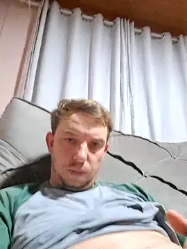 Snapshot of BimodalMood chatting on 19, 5, 2026 BimodalMood online show from 19, 5, 2026