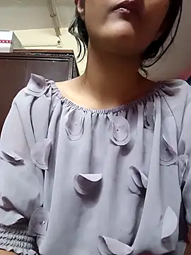 Snapshot of BabySlimmy10 chatting on 15, 3, 2025 BabySlimmy10 online show from 15, 3, 2025