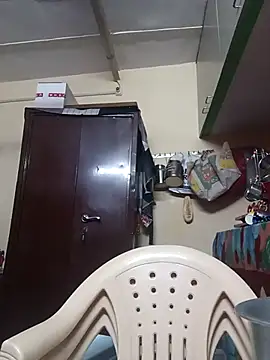 Snapshot of BabySlimmy10 chatting on 12, 9, 2025 BabySlimmy10 online show from 12, 9, 2025