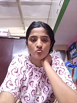 Snapshot of BabySlimmy10 chatting on 15, 10, 2025 BabySlimmy10 online show from 15, 10, 2025