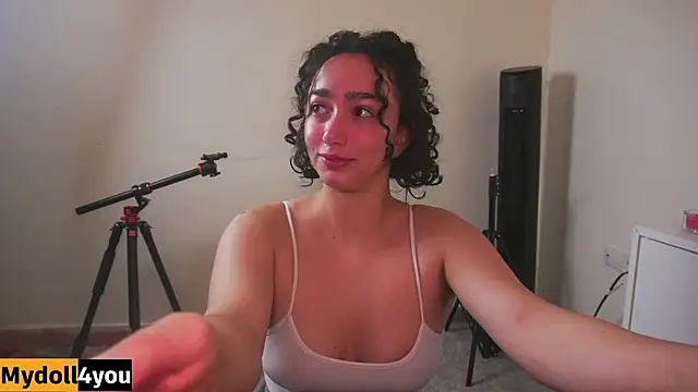 Snapshot of Doll4you_ chatting on 3, 3, 2025 Doll4you online show from 3, 3, 2025