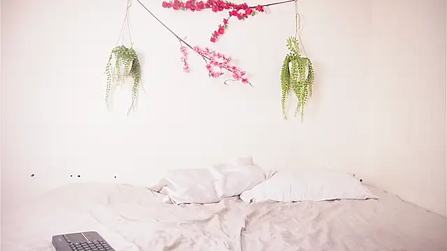 Snapshot of Doll4you_ chatting on 27, 11, 2025 Doll4you online show from 27, 11, 2025