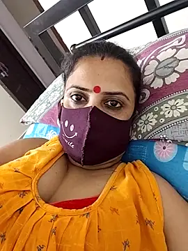 Cute-manisha online show from 18, 5, 2026