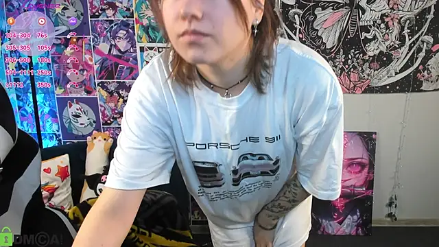 Snapshot of Bonni_Meiz chatting on 18, 12, 2025 Bonni Meiz online show from 18, 12, 2025