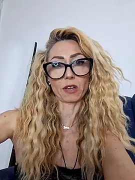 Snapshot of harleyejoker1 chatting on 24, 4, 2026 harleyejoker1 online show from 24, 4, 2026