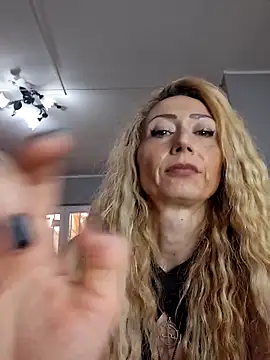 Snapshot of harleyejoker1 chatting on 1, 6, 2026 harleyejoker1 online show from 1, 6, 2026