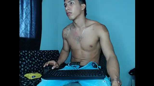 maximo vega newv online show from 13, 12, 2024