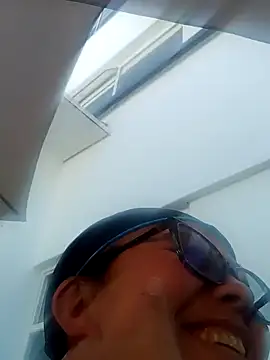 Darly Gomez online show from 9, 1, 2025