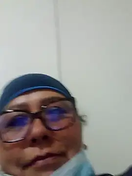 Darly Gomez online show from 15, 2, 2025