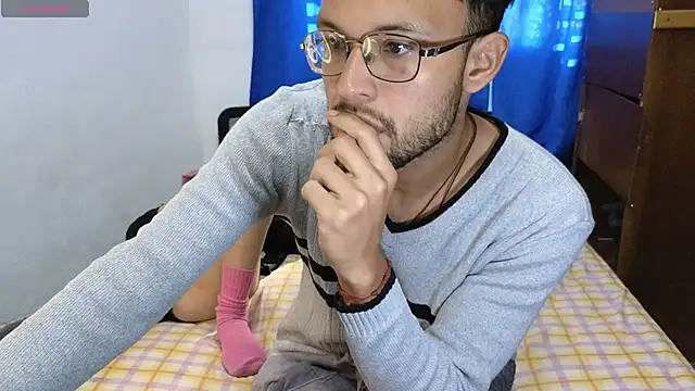 Snapshot of YuKinaHentaiI chatting on 10, 3, 2025 YuKinaHentaiI online show from 10, 3, 2025