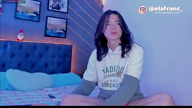 Snapshot of elafranco_ chatting on 24, 12, 2024 elafranco online show from 24, 12, 2024