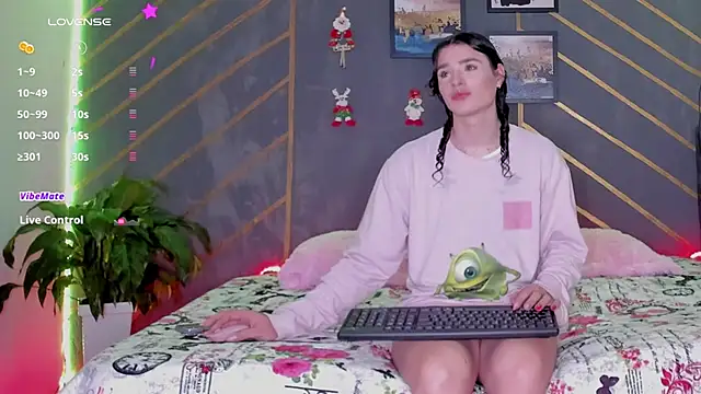 Snapshot of elafranco_ chatting on 2, 1, 2025 elafranco online show from 2, 1, 2025