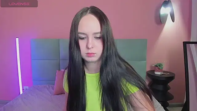 BeatriceReeves online show from 29, 11, 2025