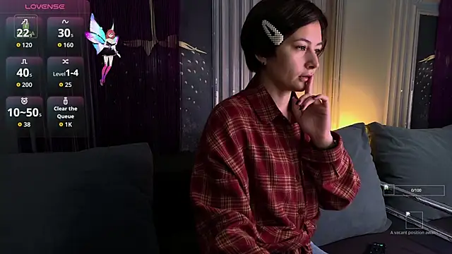 Snapshot of Ishtar_Divine chatting on 6, 11, 2025 Ishtar Divine online show from 6, 11, 2025