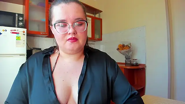 Snapshot of Jessica_Joy chatting on 3, 10, 2025 Jessica Joy online show from 3, 10, 2025