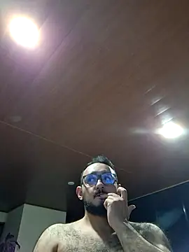 Nene1325 online show from 18, 3, 2025