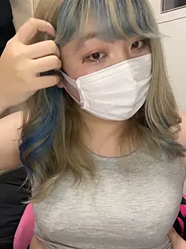 Snapshot of YUNA-yuna chatting on 26, 12, 2024 YUNA-yuna online show from 26, 12, 2024