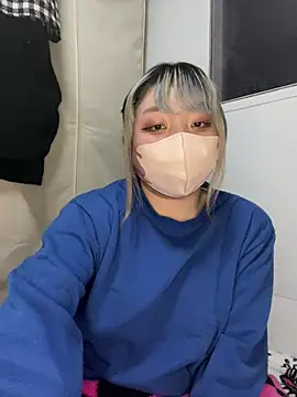 Snapshot of YUNA-yuna chatting on 9, 1, 2025 YUNA-yuna online show from 9, 1, 2025