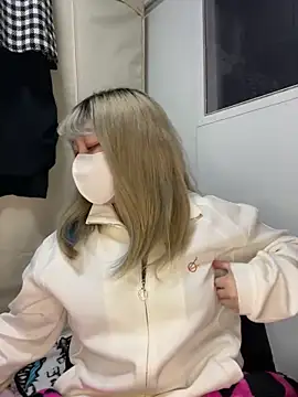 Snapshot of YUNA-yuna chatting on 15, 1, 2025 YUNA-yuna online show from 15, 1, 2025