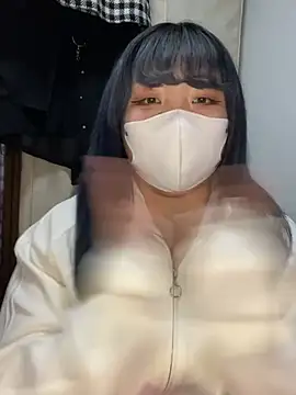 Snapshot of YUNA-yuna chatting on 24, 1, 2025 YUNA-yuna online show from 24, 1, 2025