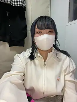 Snapshot of YUNA-yuna chatting on 25, 1, 2025 YUNA-yuna online show from 25, 1, 2025