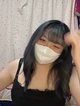 Snapshot of YUNA-yuna chatting on 13, 2, 2025 YUNA-yuna online show from 13, 2, 2025