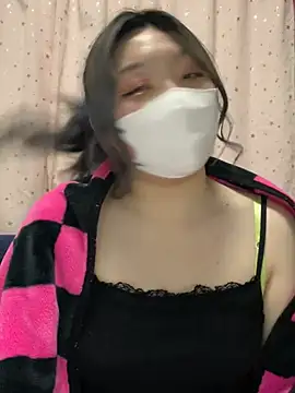 Snapshot of YUNA-yuna chatting on 22, 2, 2025 YUNA-yuna online show from 22, 2, 2025