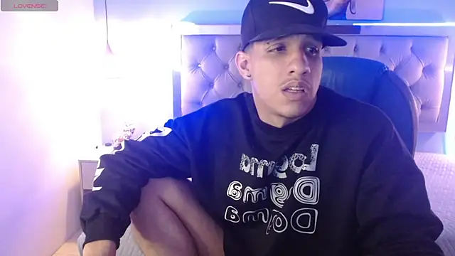 Snapshot of Jheidertwink chatting on 17, 1, 2025 Jheidertwink online show from 17, 1, 2025