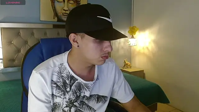 Snapshot of Jheidertwink chatting on 31, 1, 2025 Jheidertwink online show from 31, 1, 2025