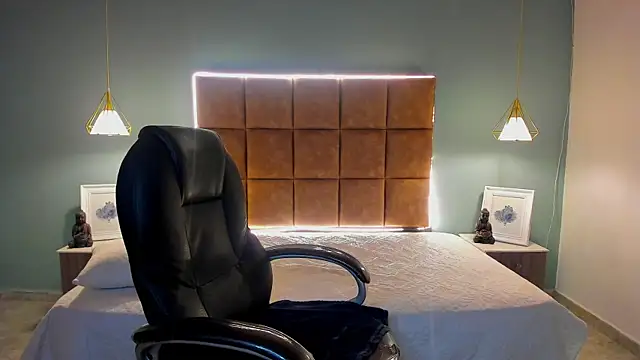 Snapshot of Jheidertwink chatting on 25, 9, 2025 Jheidertwink online show from 25, 9, 2025