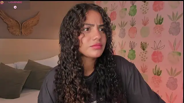 yaya23x online show from 25, 3, 2026