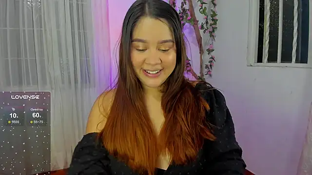 Snapshot of Eily__ chatting on 25, 12, 2024 Eily online show from 25, 12, 2024