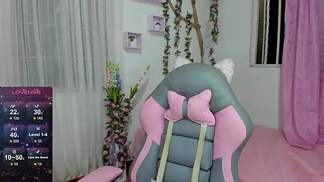 Snapshot of Eily__ chatting on 11, 2, 2025 Eily online show from 11, 2, 2025