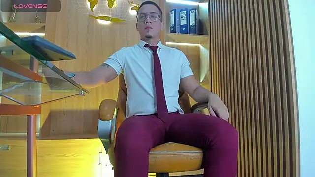 JoshMillerr  online show from 28, 9, 2025