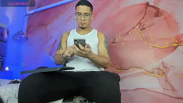 JoshMillerr  online show from 23, 2, 2026