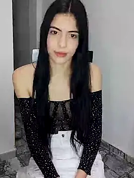 Snapshot of DanielaySeba chatting on 29, 12, 2024 DanielaySeba online show from 29, 12, 2024