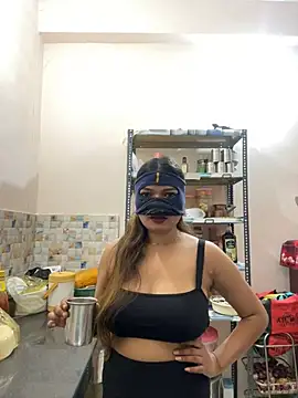 HoneyBearCpl online show from 11, 2, 2025